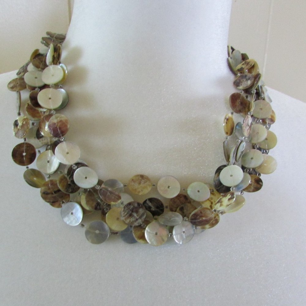 6 Strand Shell Necklace - Picture 5 of 8